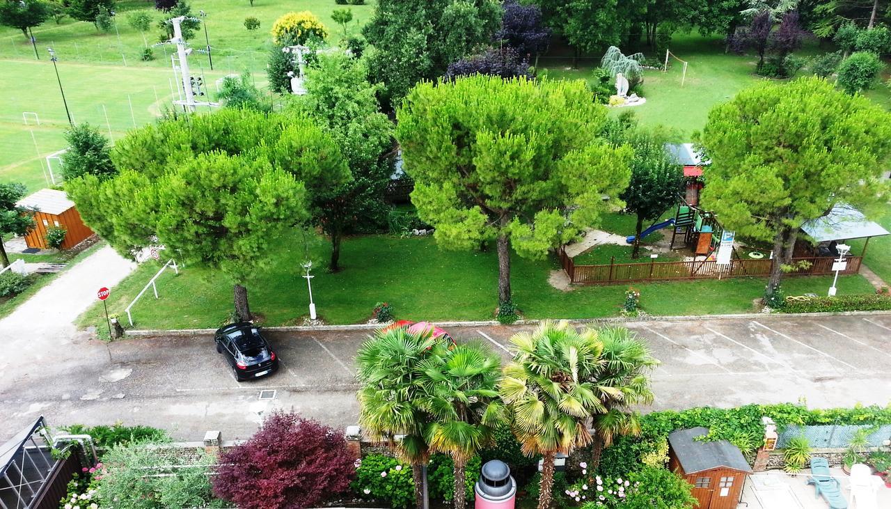 Dogana Vecchia - Hotel & Residence B&B Ristorante & Pizzeria Trivignano Udinese Buitenkant foto